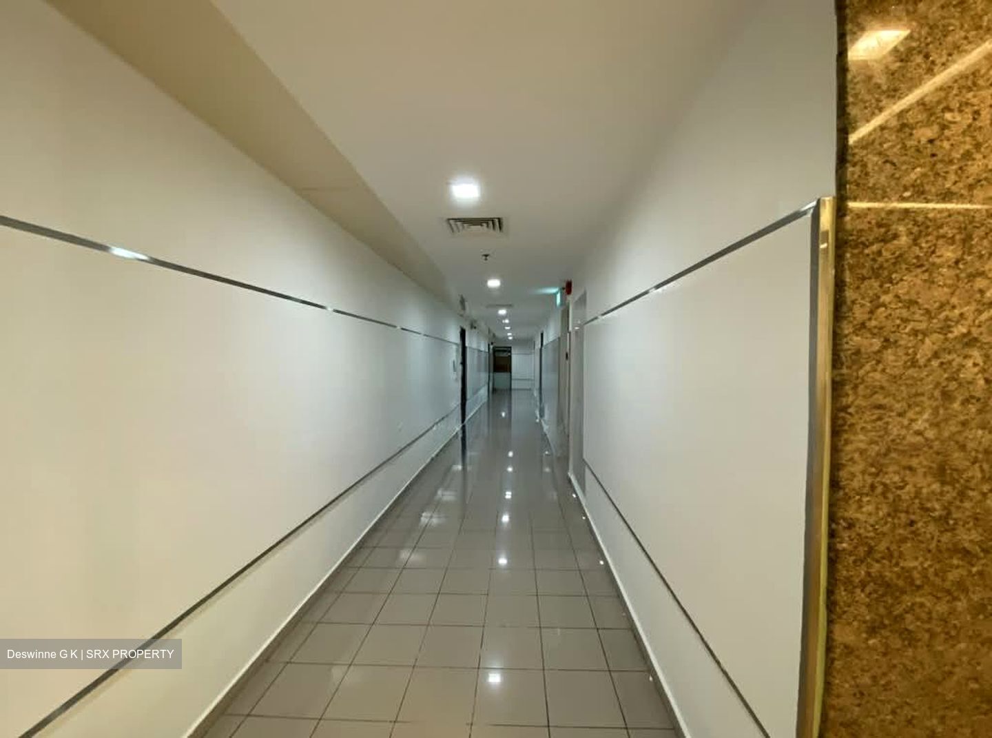 Orchard Plaza (D9), Office #587081731